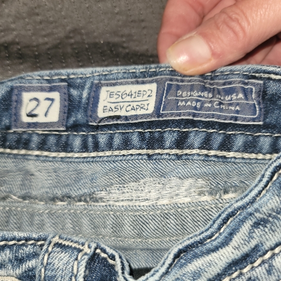 Miss Me Capri - Picture 7 of 9